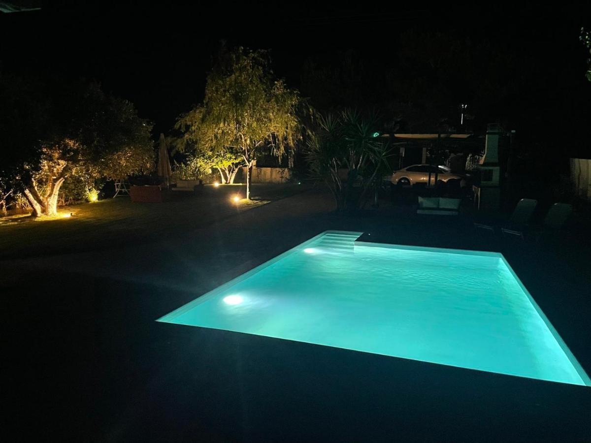 Vila Kalimera Private Pool ネア・ポティダイア エクステリア 写真