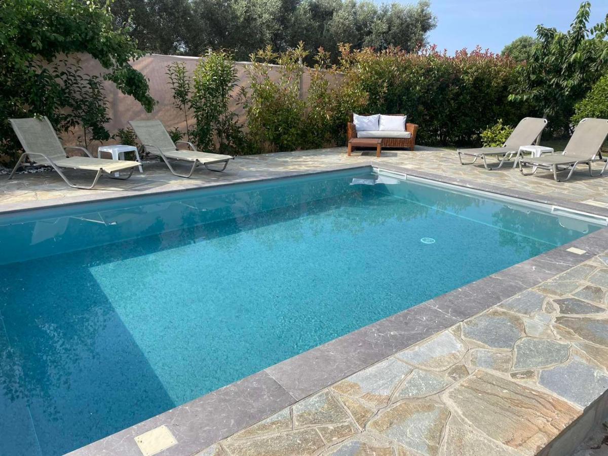 Vila Kalimera Private Pool ネア・ポティダイア エクステリア 写真